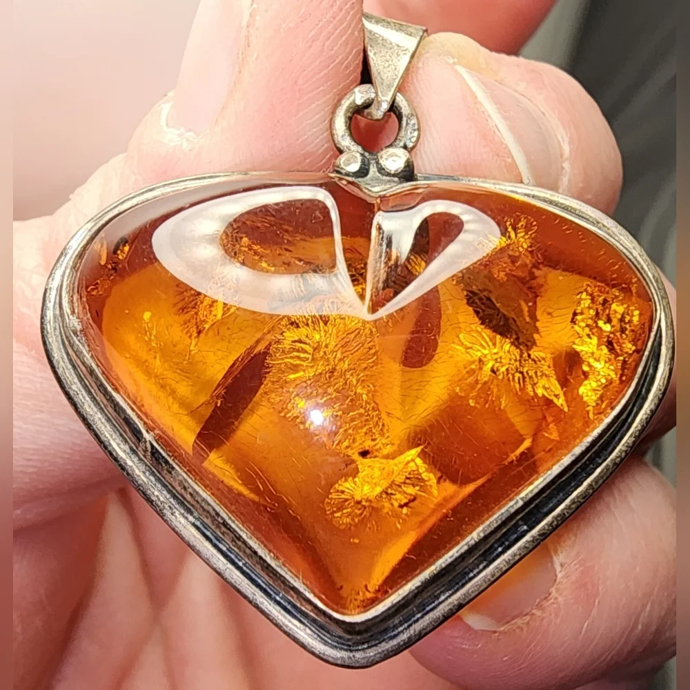 Vintage Sterling Silver Amber Heart Pendant